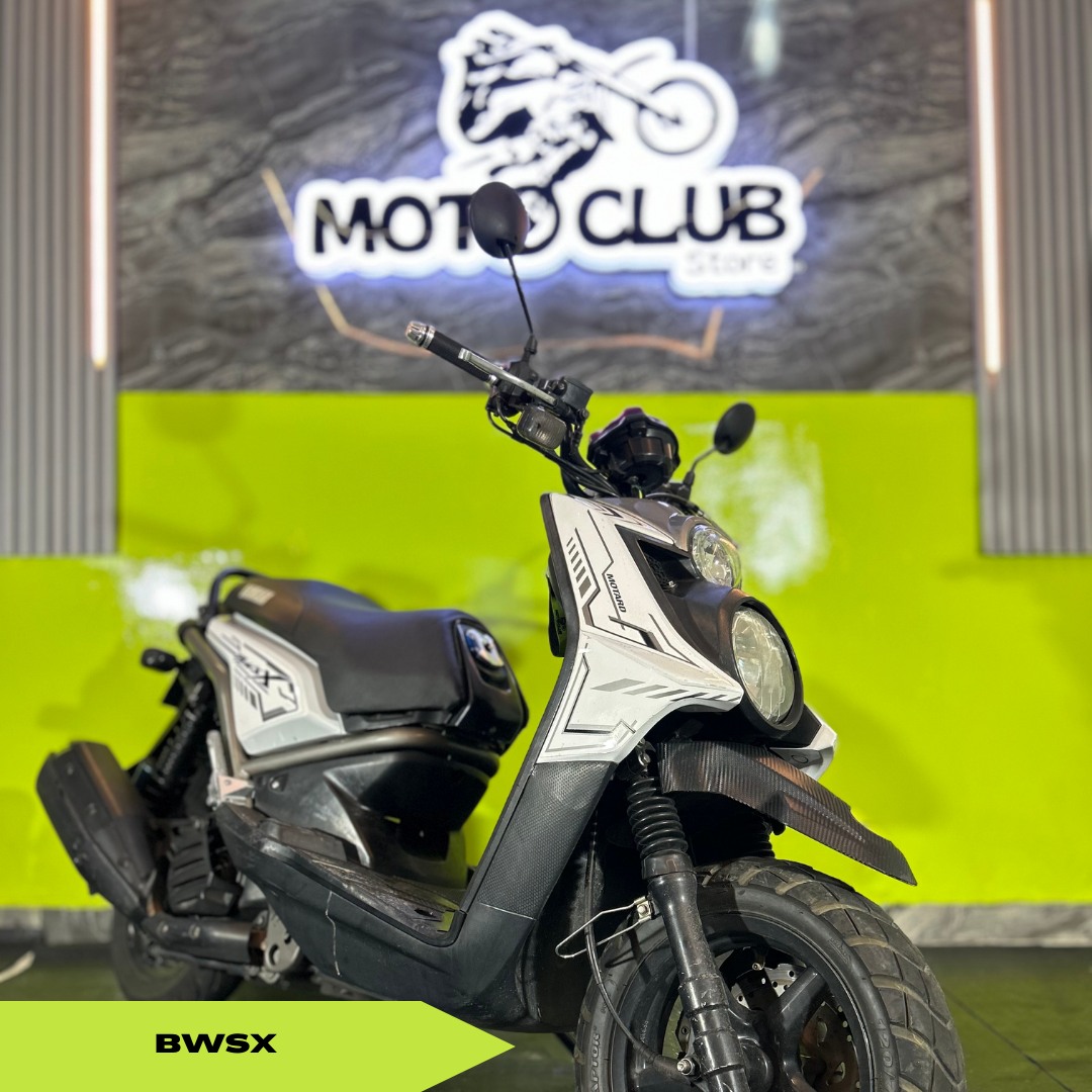 Moto 22